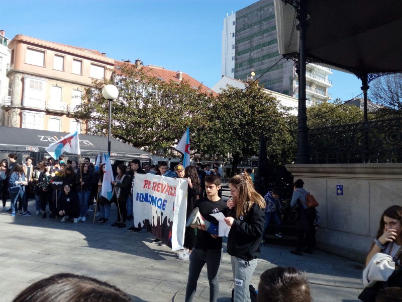 “Co masivo seguimento da folga en Secundaria o goberno ten que derrogar a LOMCE e abrir o debate para unha nova lei”
